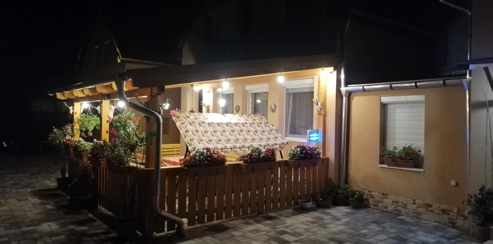 Вилла Agica Vendeghaz Andornaktalya Экстерьер фото
